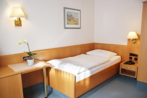 Allee-Hotel Garni Bad Kissingen Quarto foto